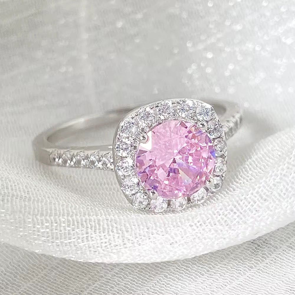 Pretty Girl Icy Ring