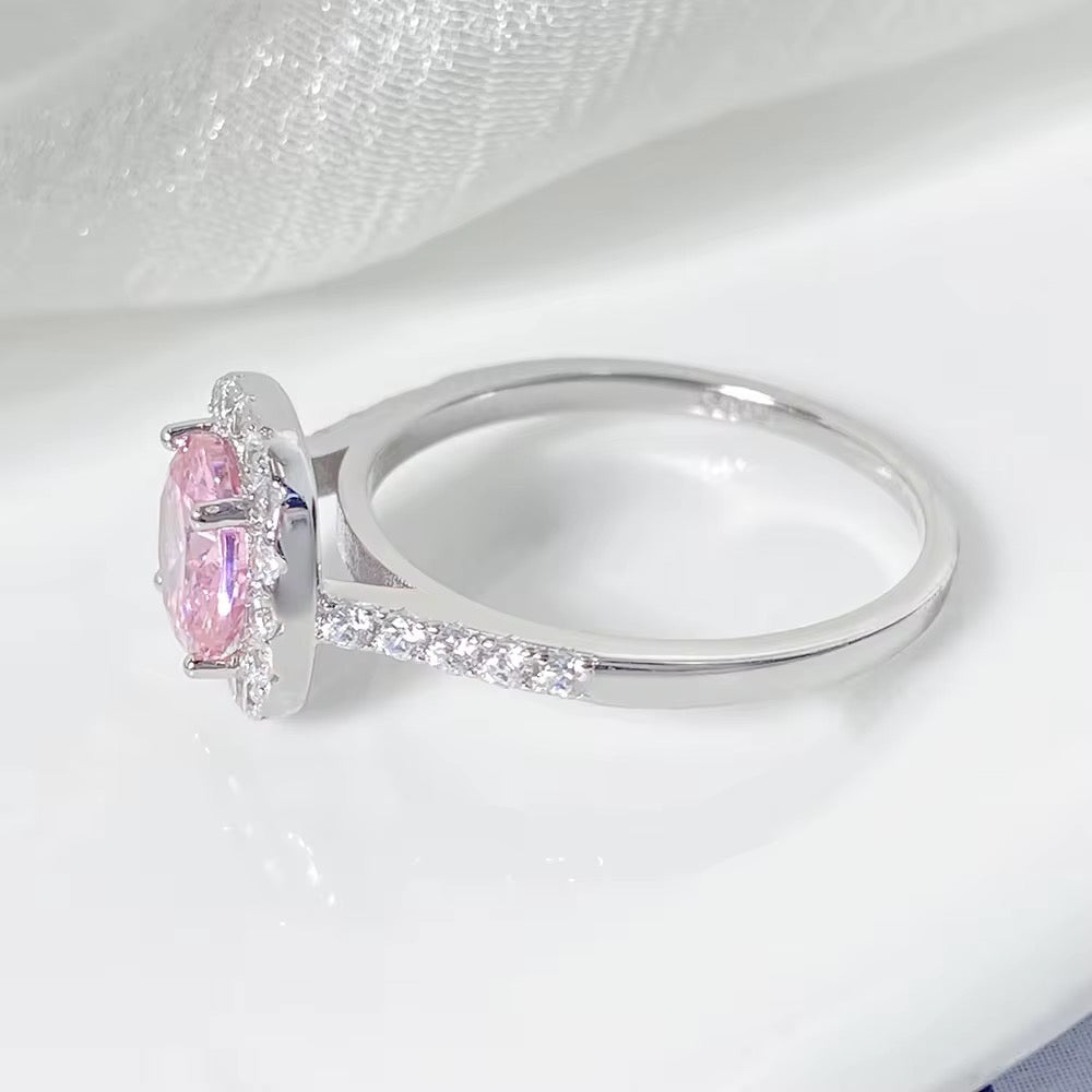 Pretty Girl Icy Ring
