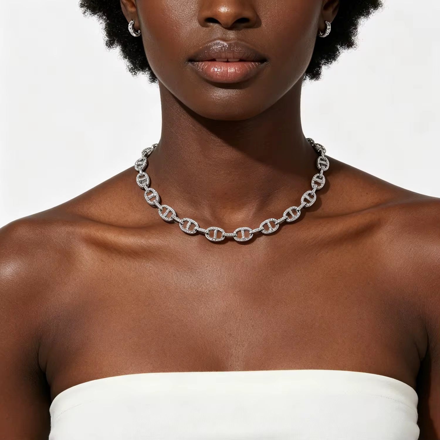 Icy Links Necklace