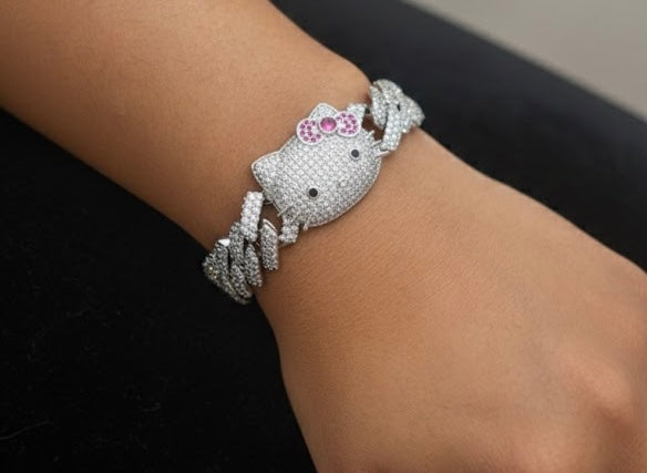 Thick Icy Kitty Cuban