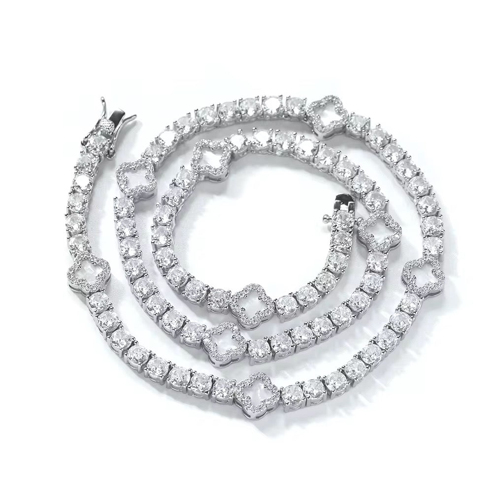 Clover Tennis Necklace