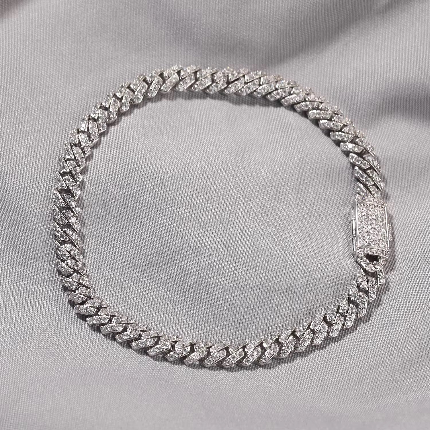 Dainty Cuban Link Bracelet | 6MM