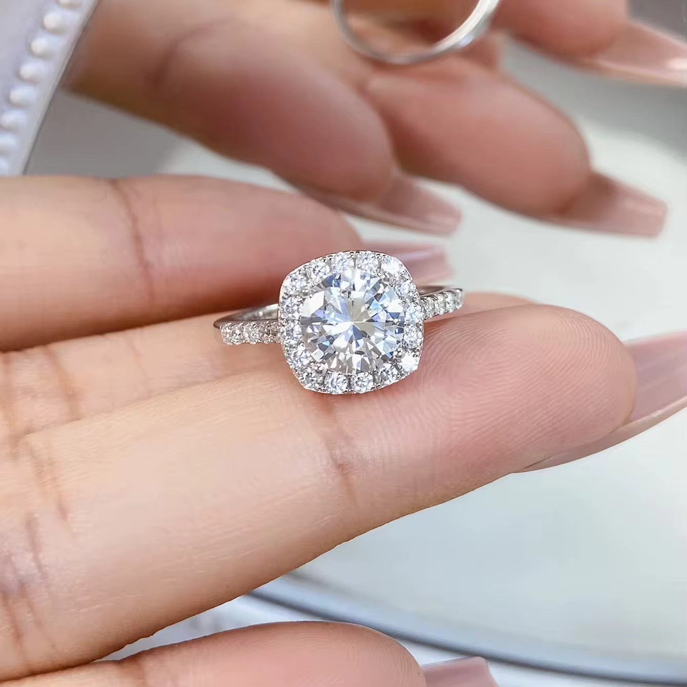 Pretty Girl Icy Ring